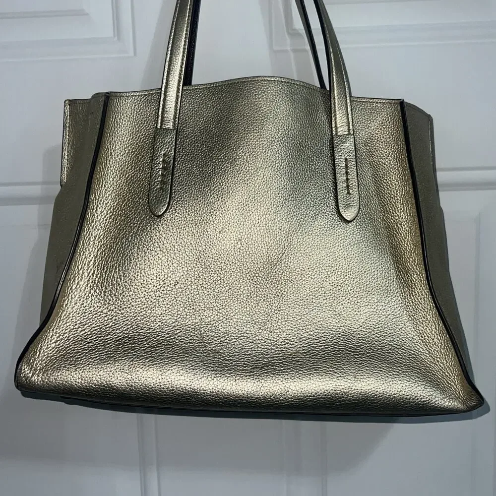 Coach Charlie Carryall Gold Metallic Leather Shoulder Bag 31037 - Picture 11 of 14